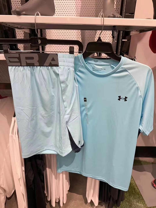 💰480/直邮‼️‼️男款新套装来啦🏋🏻‍♀️💥安德玛男士速干衣短袖➕男士速干运动短裤～速干面料采用ISO-CHLL的冰感面料，超级清凉不沾身 商品图8