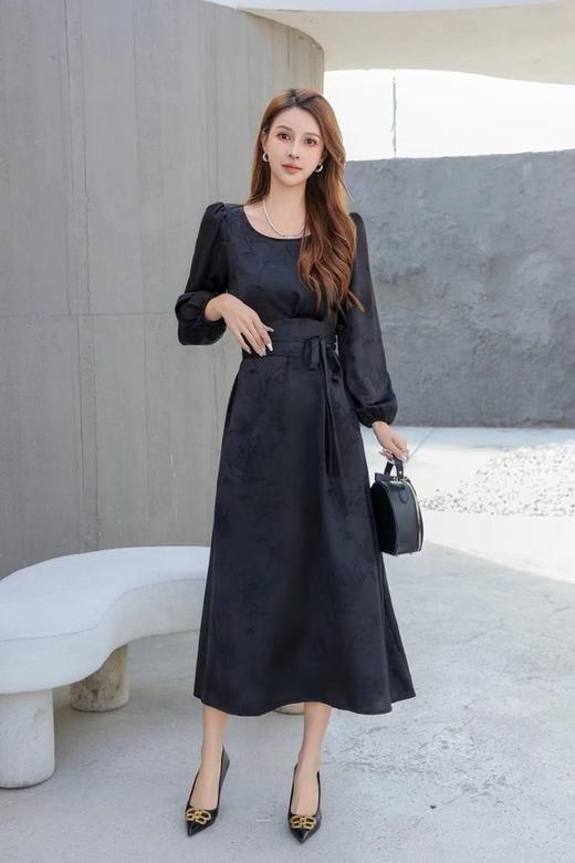 ELLA JADE 黑色光泽感提花收腰连衣裙 20007 商品图0