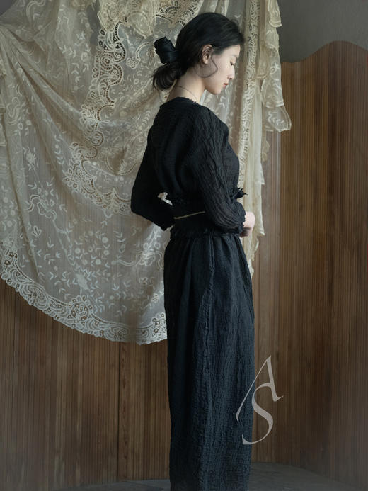 Sophie Buhai  黑色丝缎玫瑰发圈 商品图4