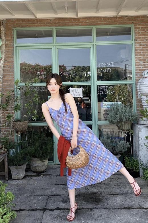 SIA SAYLOR 优雅复古V领吊带连衣裙 20017 商品图3