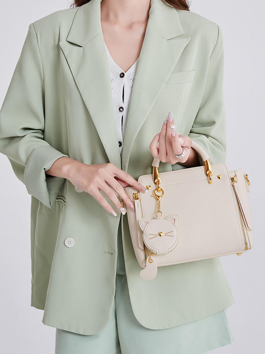 【预售3天】2025新款包包女包单肩包女士斜挎包手提包猫猫挂饰包G23025 商品图3