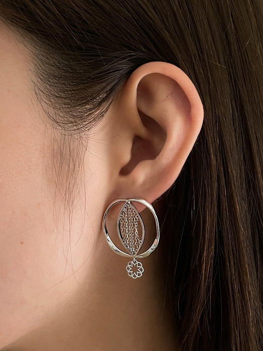 TINOM｜'020324 Ojos 花睛⽿圈 [ 银 ] 商品图0