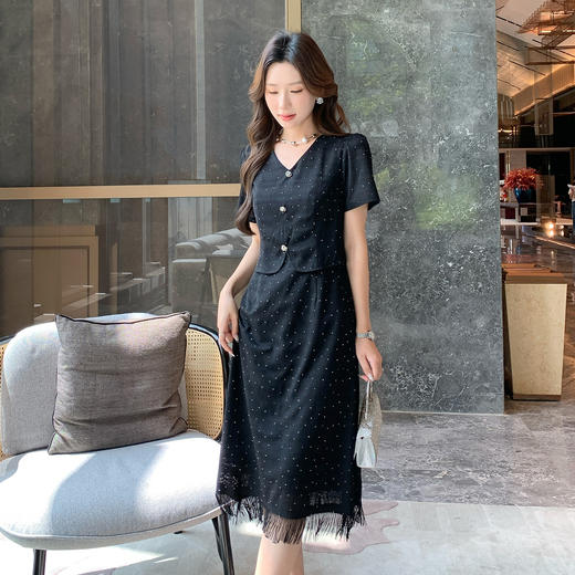 奢姿大码女装2025夏季气质V领流苏连衣裙胖妹妹假两件时尚裙子9952892998 商品图1