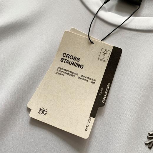 D052069户外休闲衣男子运动圆领防晒徒步短袖T恤 商品图14