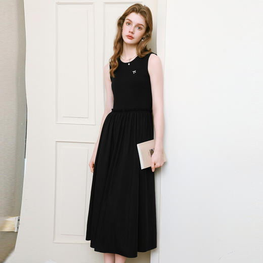 【商场同款】诗凡黎针织拼接连衣裙2025夏新款背心裙女3G4190181 商品图2