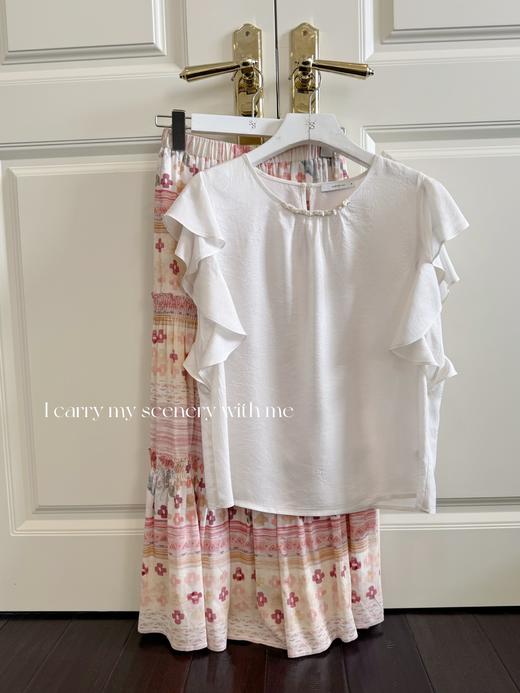 随身携带我的风景｜手工缝制珍珠与贝壳装饰 如项链一般 100%高级醋酸面料 优美蝴蝶袖衬衫 杏色 商品图4