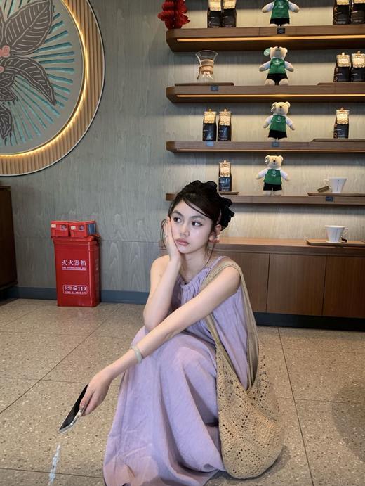 ✨轻松打造度假氛围感【初恋温柔挂脖吊带连衣裙】法式浪漫挂脖设计，优雅别致，彰显独特气质 商品图5