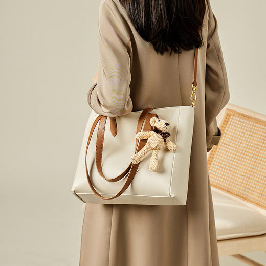 【预售3天】2025包包新款潮女时尚水桶包大容量单肩斜挎包高级感女包G89269 商品图1