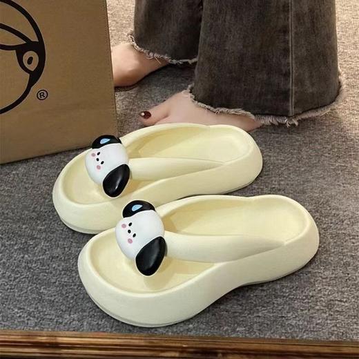 【轻盈不笨重！行走无负担】夏季增高人字拖女款外穿踩屎感拖鞋时尚凉鞋沙滩防滑凉拖鞋。ry 商品图0