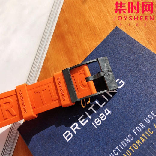 高端定制 原单百年灵BREITLING  专业耐力系列 男士石英腕表 全碳纤维表壳，石英计时腕表，表径44mm 商品图8