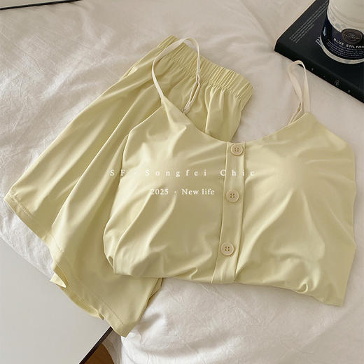 绝啦‼️少女感【带胸垫纽扣冰皮吊带家居服】纯欲风真滴越穿越心动😘清凉高舒适度🧊 大大提升宅家幸福感！ 商品图10