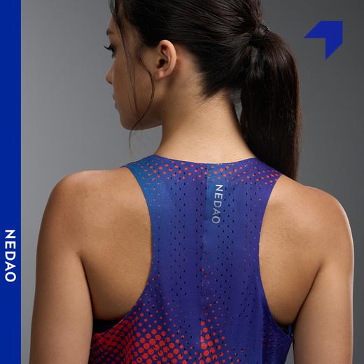 内道一片式圆点风洞背心轻量女款马拉松跑步透气排汗全身风洞背心 商品图4