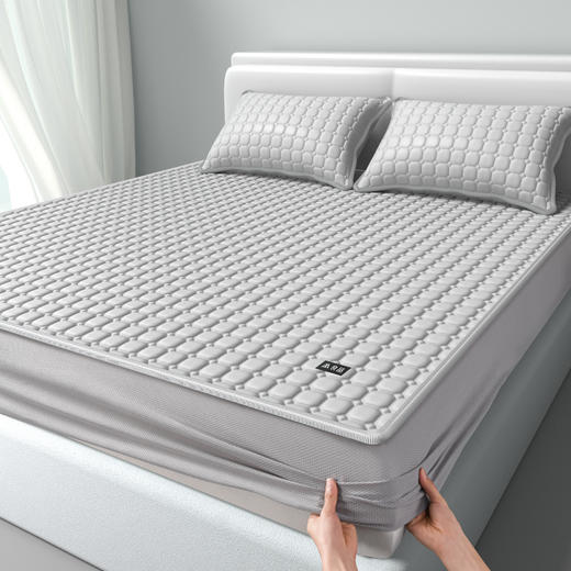 【降温黑科技】 無印良品 冰砖垫冰丝乳胶凉席三件套 A类母婴级 凉感效果显著 裸睡不留痕 舒适透气 水洗不变形 商品图3