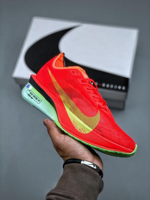 耐克  Nike ZoomX Vaporfly NEXT% 4 马拉松系列公路竞速超轻缓震跑步鞋 商品图2