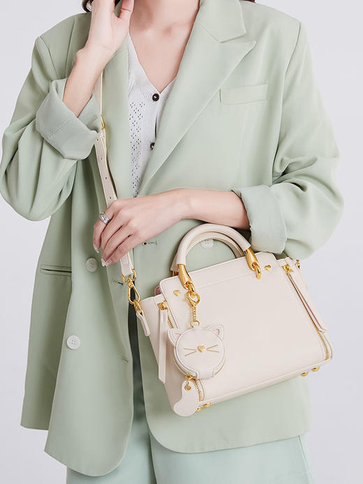 【预售3天】2025新款包包女包单肩包女士斜挎包手提包猫猫挂饰包G23025 商品图0
