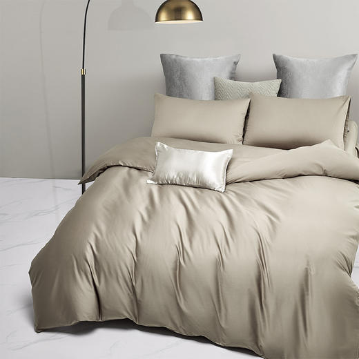 【自营】 罗莱家纺 60s全棉贡缎四件套 梦语星河 200*230cm/220*240cm 商品图1