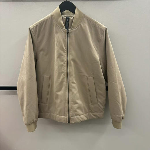 🉐🉐¥660史上最低 ！男款，但男女都能穿！女生拿xs！开春必备！️lululemon 飞行员夹克实用性极高 商品图1