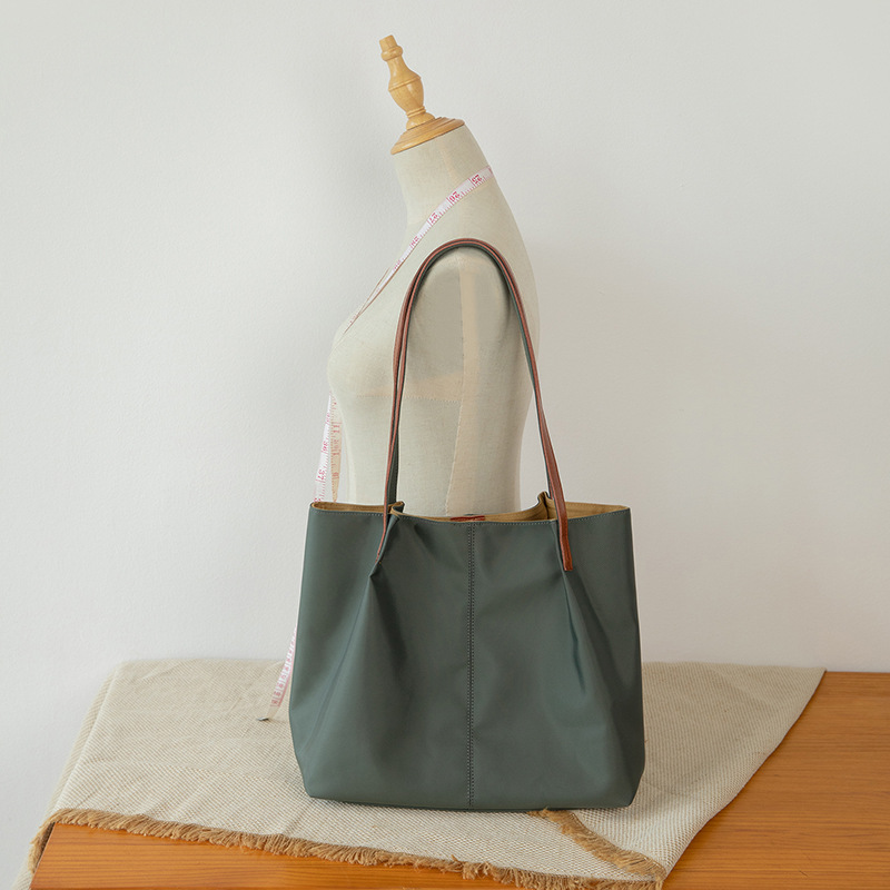 【预售3天】女士包包新款2025托特包大容量简约商务通勤单肩包H2025