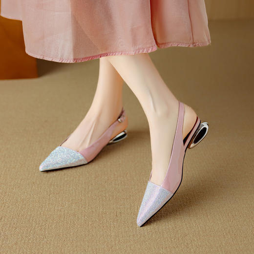 【预售5天】新款真皮法式气质配裙子包头凉鞋女绝美小跟鞋夏季尖头凉单鞋DB&M6351 商品图0