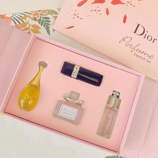 【送礼袋】Dior迪奥甜心爱恋礼盒四件套（真我5ml+甜心5ml+魅惑5ml+999口红1.5g ）一般贸易 商品图7