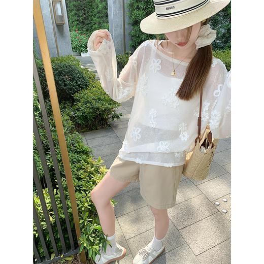 <曾小咸推荐>设计感重工立体花朵防晒长袖T恤 商品图1