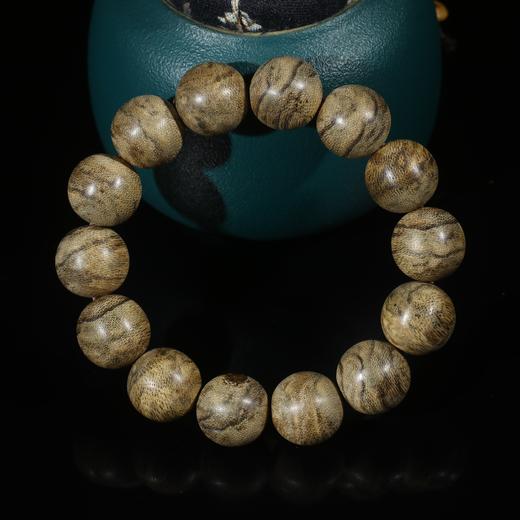 BC.AOF5.19-4 柬埔寨(手串) ，24.93g 商品图0