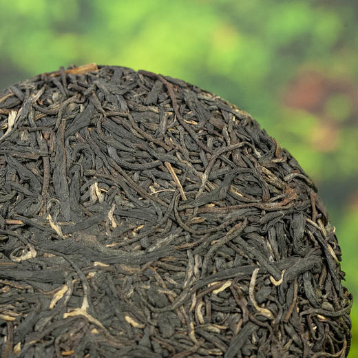 吉顺号普洱茶2019年紫鹃春茶紫芽紫叶普洱生茶100g/饼 商品图6