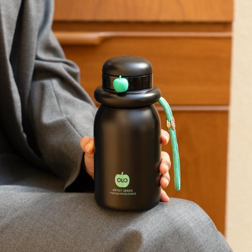 【单向好物推荐 】HOLOHOLO 马格里特小礼帽 保温杯 商品图1