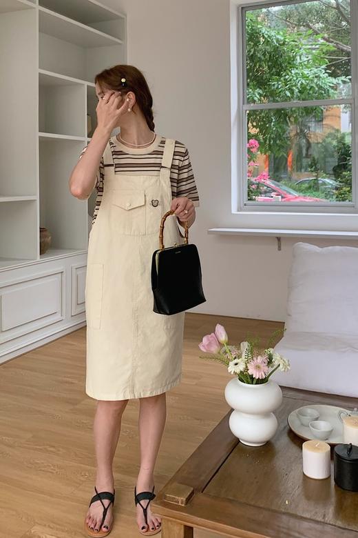 HAYES 休闲奶白色条纹T恤背带裙套装 18608 商品图0