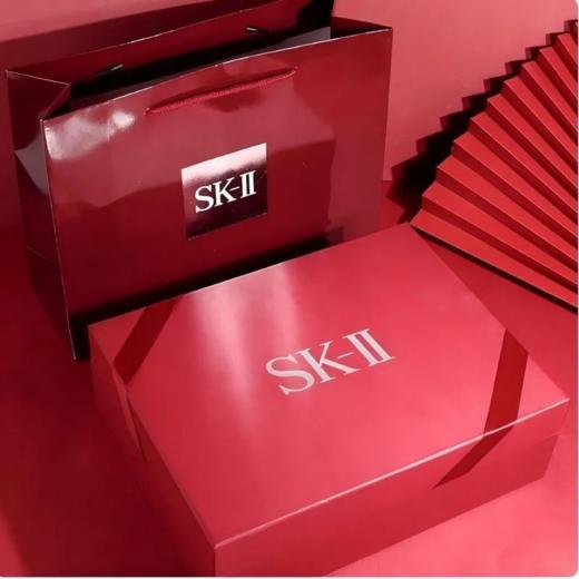 【香港直邮】SK-II 三件套大红瓶面霜滋润型/清爽型80G+小灯泡50ML+神仙水230ML 赠随机礼盒礼袋 商品图3