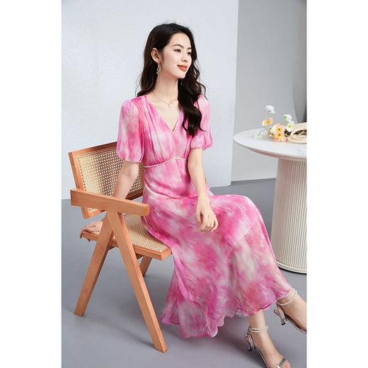 「高货kbnq」全新升级【铂金会员487/天猫659/差价172】(33544)洛诗琳气质桑蚕丝印花连衣裙2025夏季仙气V领收腰a字裙 商品图0