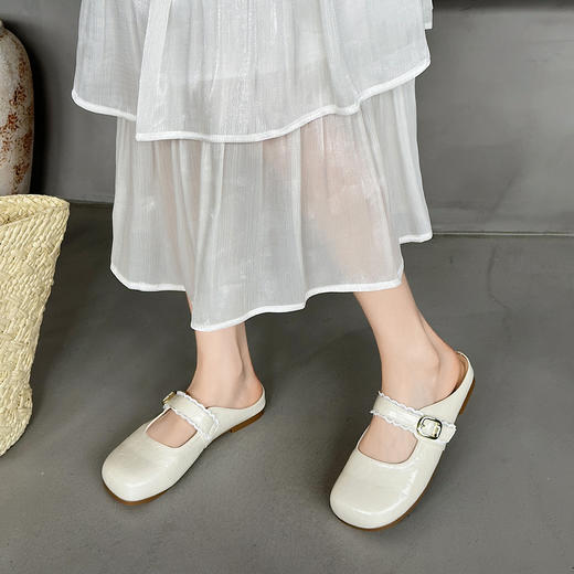 经典鲨2025夏季新品法式复古花边拼接平底舒适包头半拖鞋女KW391-529021 商品图1