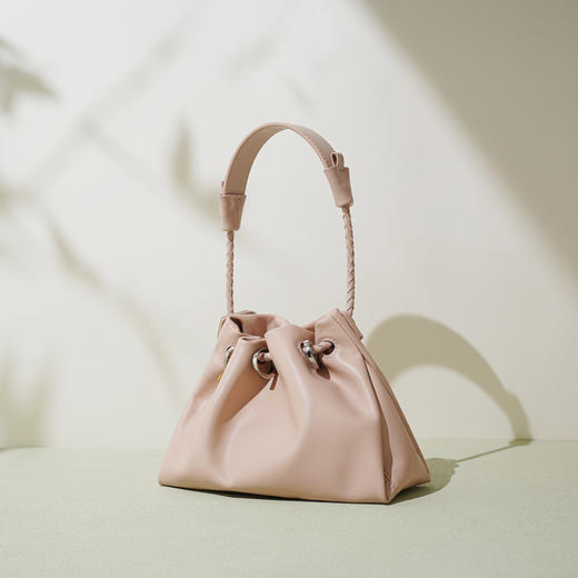 【预售3天】2025新款云朵包小众高级感上班族手提包通勤简约单肩斜挎包FD9957 商品图1