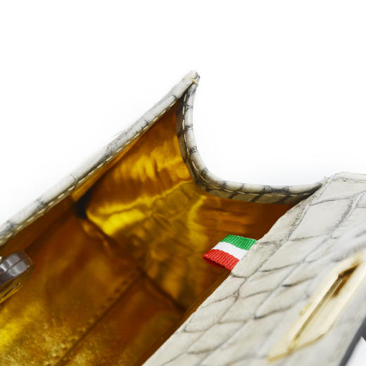 5055649503691  Pratesi   春夏热销单品 Bamboo高贵鳄鱼纹系列竹节包女包斜挎包新款 尺寸：200*70*110mm【已实拍图为准】 商品图4