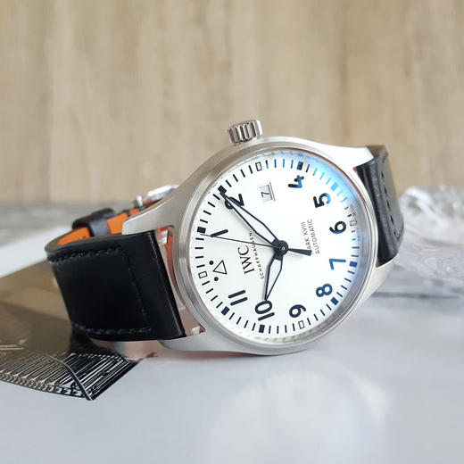 【95新】IWC 万国飞行员系列IW327002自动机械机芯40MM（男款）日期显示现售价：18600！150525NJ16 商品图5