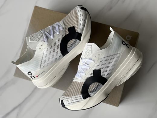 点此购买 昂跑 Cloudboom Strike男女款长距离竞速跑鞋 98 319153 商品图13