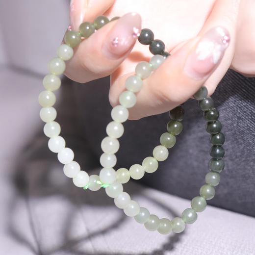和田玉 渐变手串 盈润冰透 产地直发 商品图4