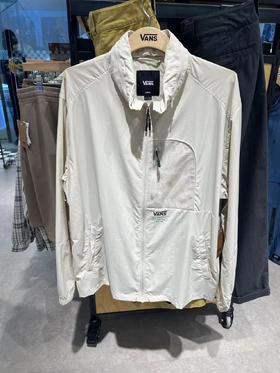 vans夹克VN000GRR2N1