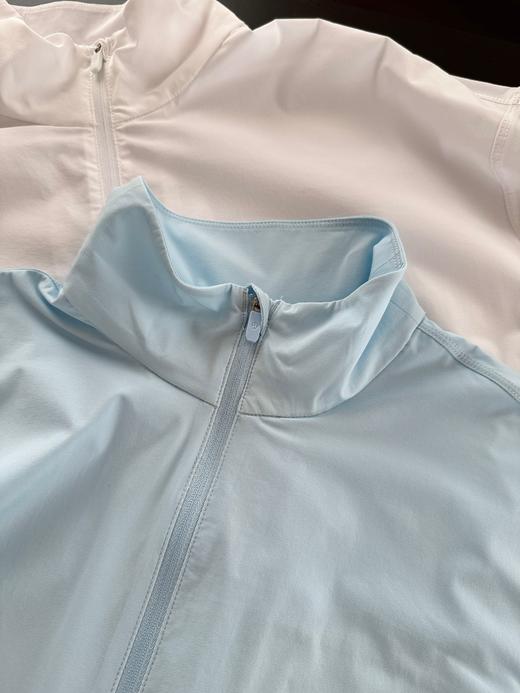 点此购买 lulu露露春夏季女士户外沙漏腰立领收腰防晒夹克 zc 319263 商品图12