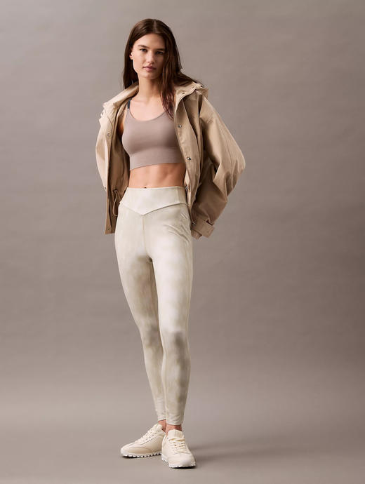 官网590！可调节肩带瑜伽健身运动文胸 高弹防震一体式固定杯内衣吊带背心女可外穿 商品图5