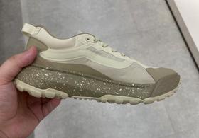 vans单鞋VN000CVUCRM