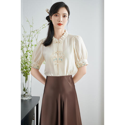 剩S 米思阳2025夏季新款轻奢缎面光泽感醋酸半身裙垂顺舒适长款裙子女2468 商品图3