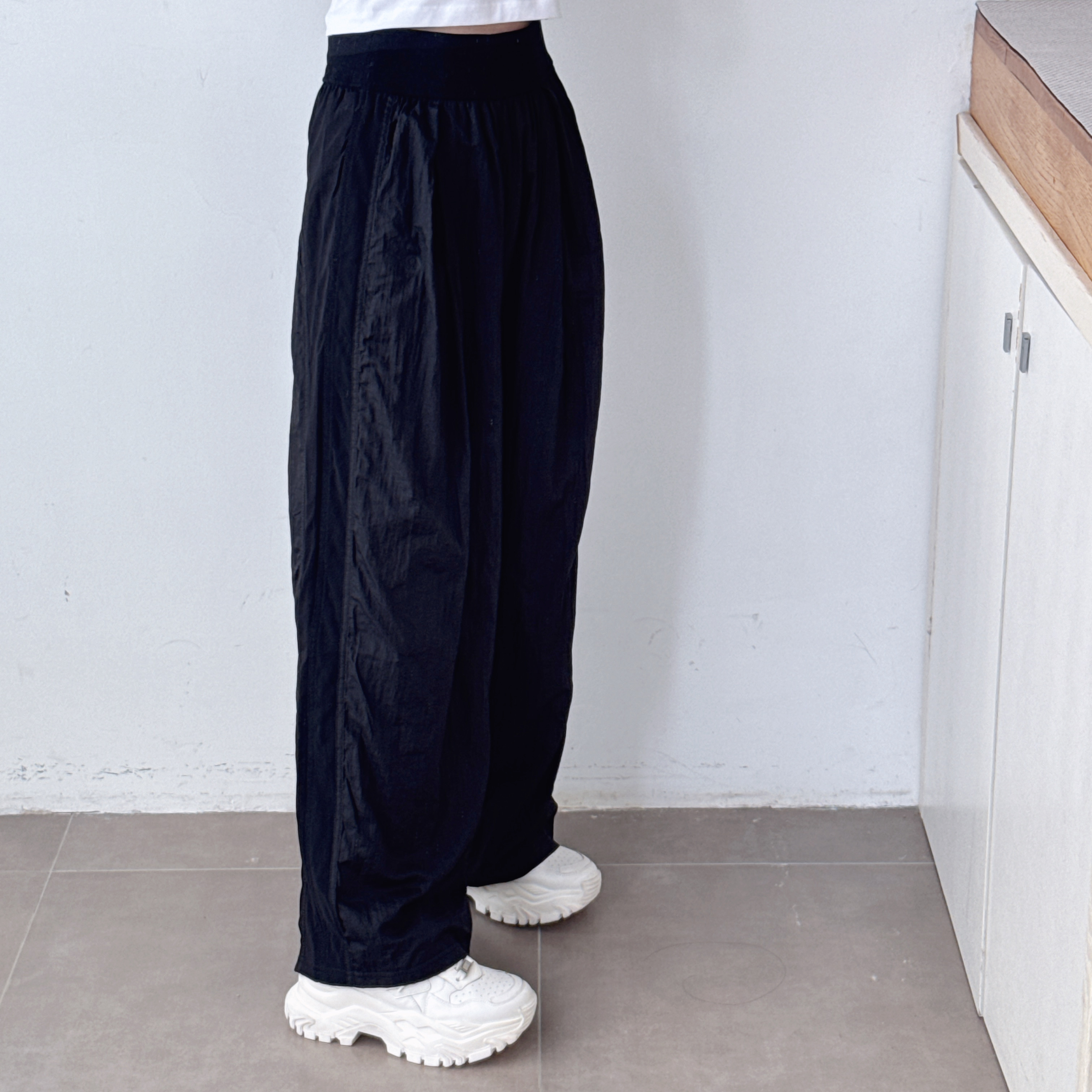 高腰阔腿休闲裤