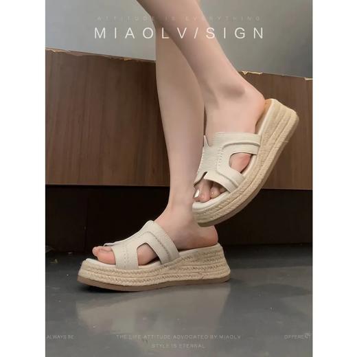 爆款🔥路丝同款~【增高5cm厚底H拖鞋】上脚巨显秀气❗️脚感好舒服 不管搭什么都巨巨好看✅ 商品图9