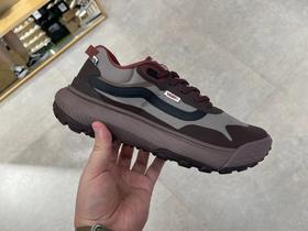 vans单鞋VN000CVU7YO