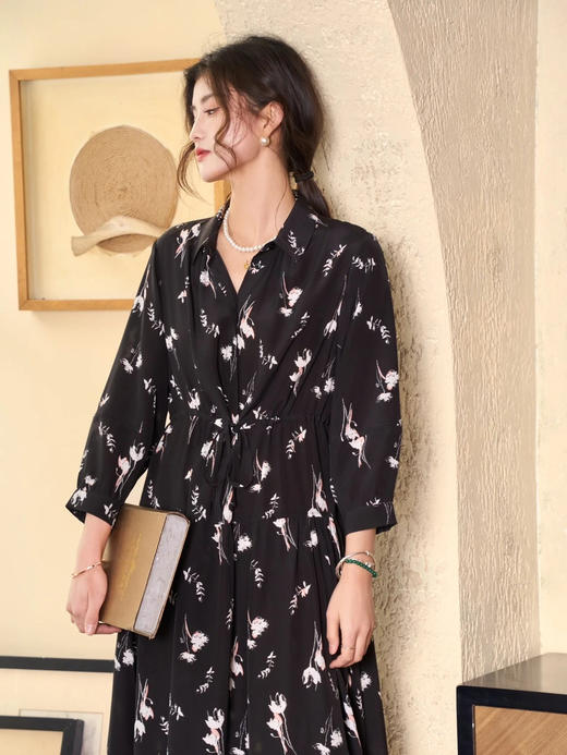 女士桑蚕丝印花连衣裙 商品图3