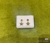 原单正品 TB密镶水钻五角星耳钉，一共是两个颜色哈，黑色和玉色 。材质:金属黄铜镀金➕进口水钻➕珐琅滴油
耳针采用防过敏医用钢针，硬度也较高
简易包装 商品缩略图9