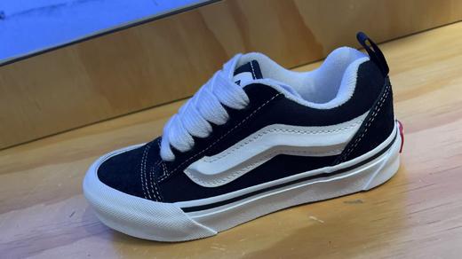 vans单鞋VN000CYU6BT 商品图0