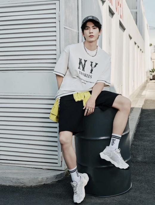 【MLB正品授权 厚底网面增高老爹鞋 】张凌赫同款#情侣款厚底网面增高老爹鞋，25年夏季最新款 让你把甜蜜踩在脚下 潮搭CP出街这双老爹鞋搭配情侣款超级出片 商品图3