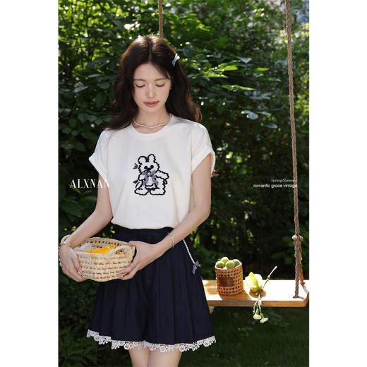 鹿向南「蓝调絮风」蕾丝边蓝色短裤女2025年夏季新款设计感休闲裤 商品图2